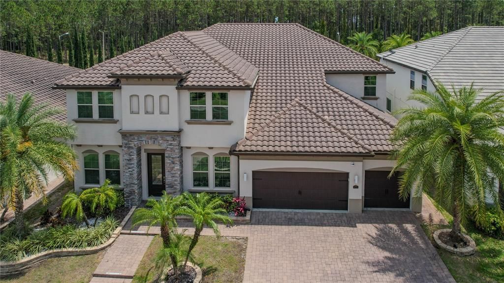 For Sale: $1,990,000 (6 beds, 6 baths, 5394 Square Feet)