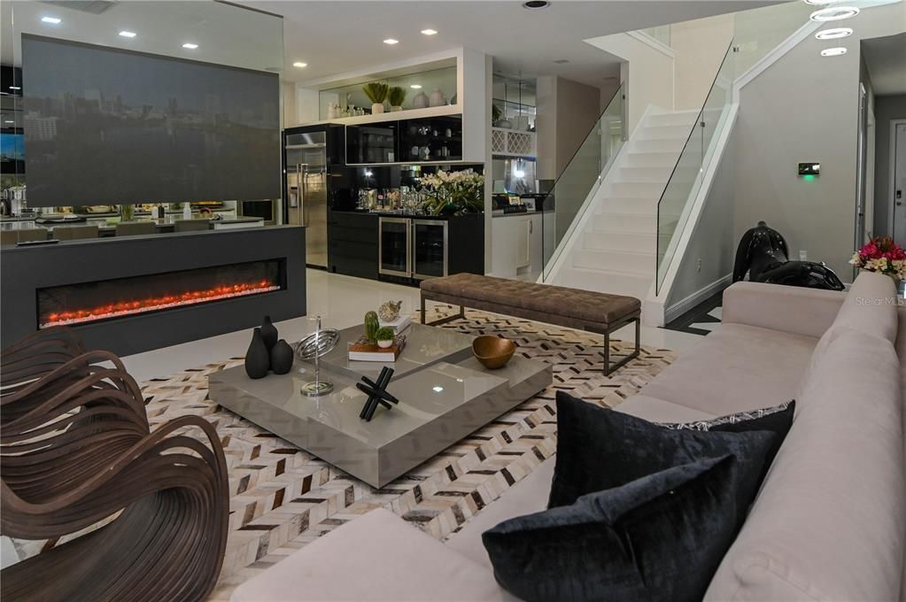 For Sale: $1,990,000 (6 beds, 6 baths, 5394 Square Feet)