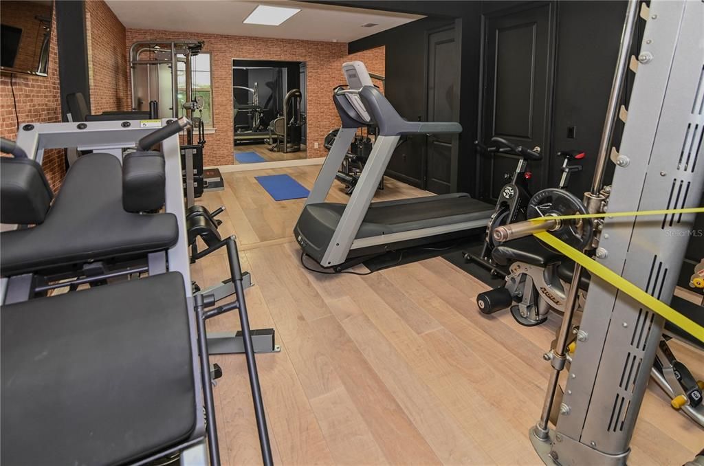 For Sale: $1,990,000 (6 beds, 6 baths, 5394 Square Feet)