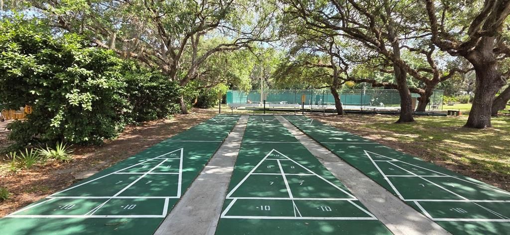 待售: $209,000 (0.09 acres)