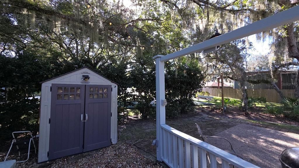 待售: $209,000 (0.09 acres)