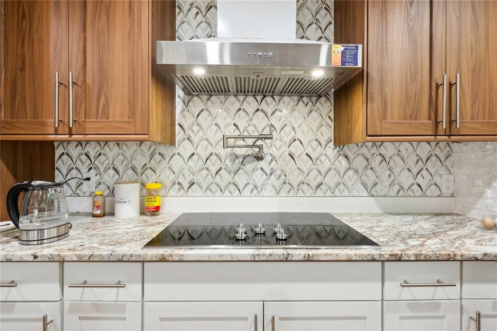 For Sale: $1,049,000 (5 beds, 3 baths, 2804 Square Feet)