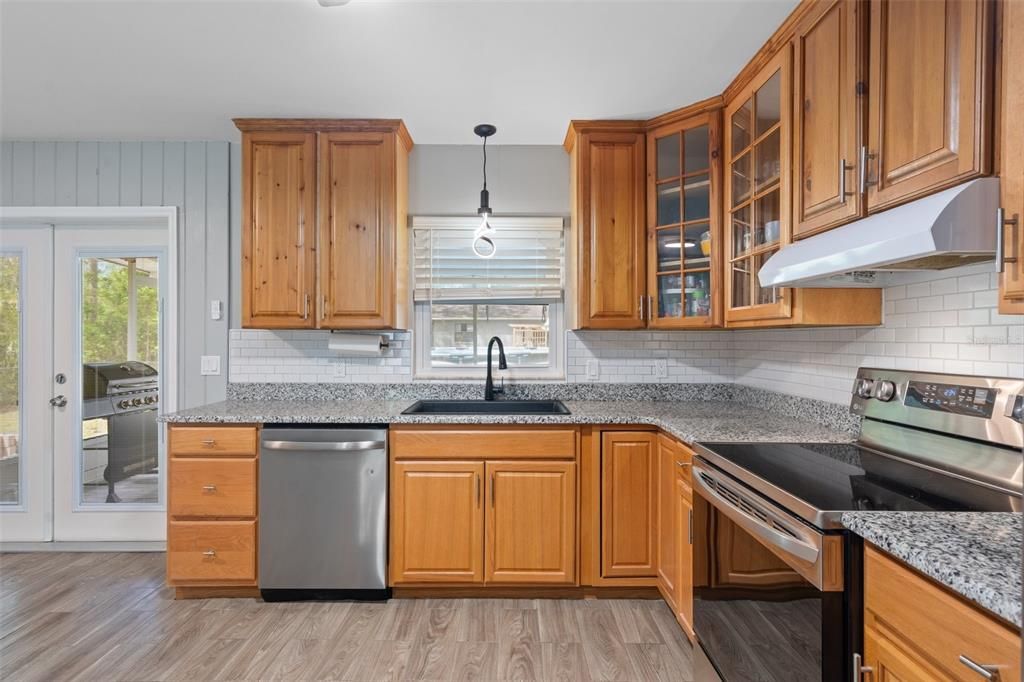 En Venta: $194,000 (2 camas, 1 baños, 1060 Pies cuadrados)