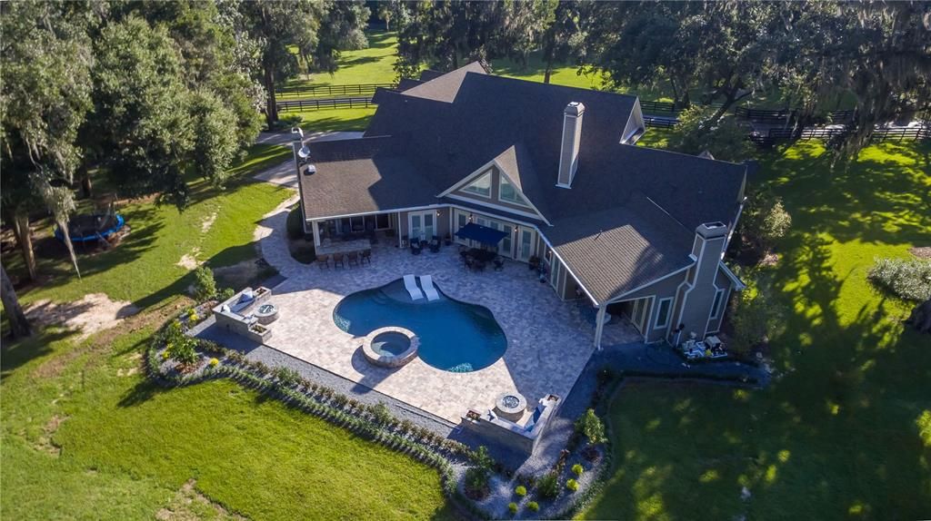 На продажу: $2,800,000 (5 спален, 5 ванн, 5947 Квадратных фут)