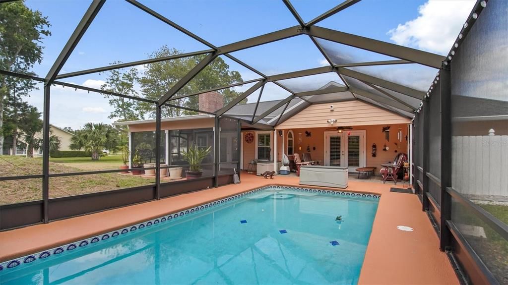 待售: $550,000 (3 贝兹, 3 浴室, 2320 平方英尺)