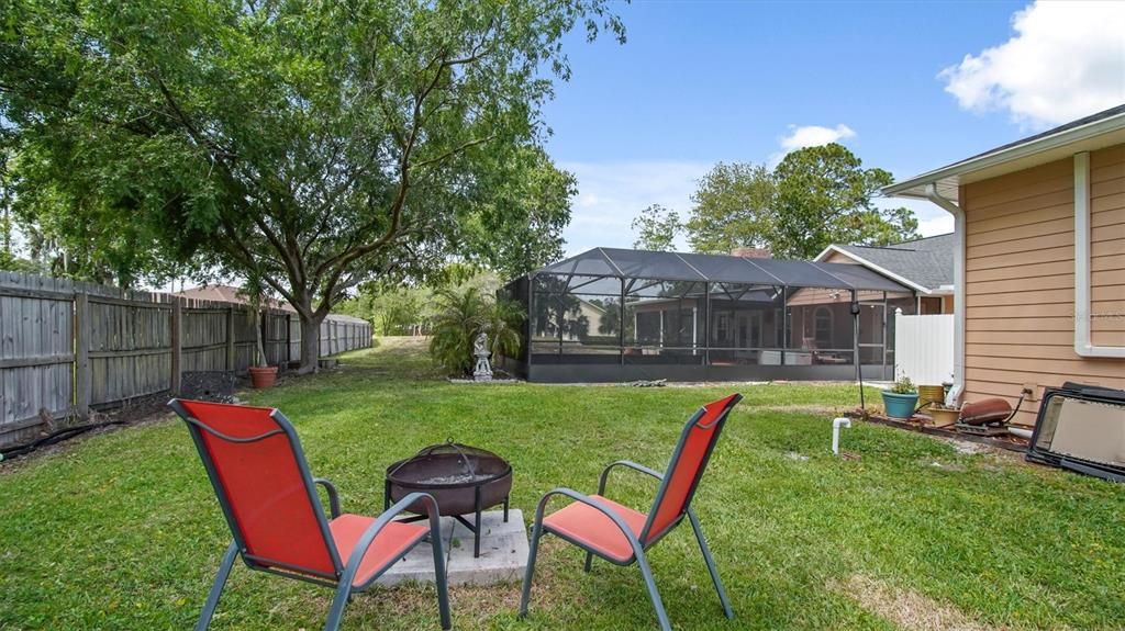 待售: $550,000 (3 贝兹, 3 浴室, 2320 平方英尺)