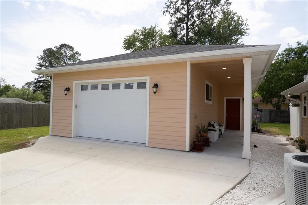 待售: $550,000 (3 贝兹, 3 浴室, 2320 平方英尺)