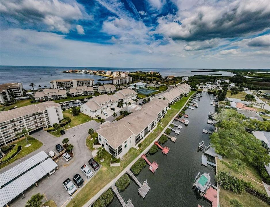 For Sale: $424,900 (2 beds, 2 baths, 1399 Square Feet)