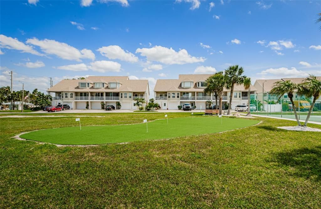 For Sale: $424,900 (2 beds, 2 baths, 1399 Square Feet)