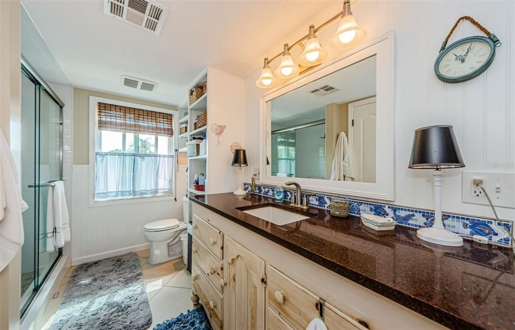 For Sale: $424,900 (2 beds, 2 baths, 1399 Square Feet)