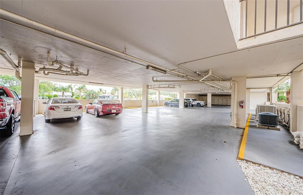 For Sale: $424,900 (2 beds, 2 baths, 1399 Square Feet)