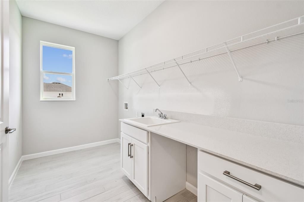 待售: $956,990 (4 贝兹, 3 浴室, 3460 平方英尺)