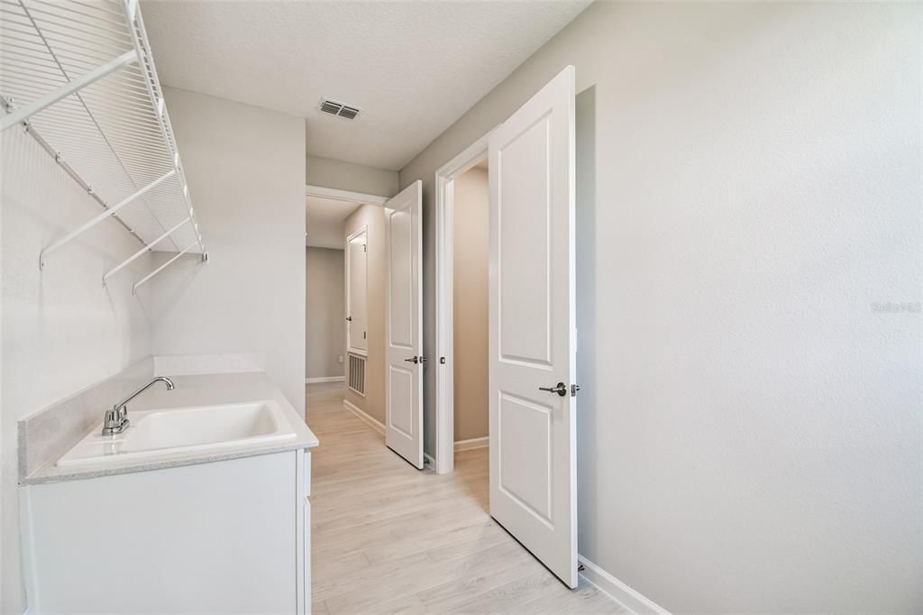 待售: $956,990 (4 贝兹, 3 浴室, 3460 平方英尺)