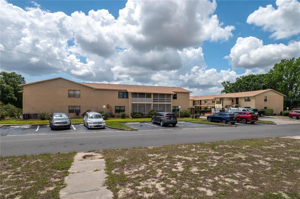 待售: $84,500 (2 贝兹, 2 浴室, 1085 平方英尺)