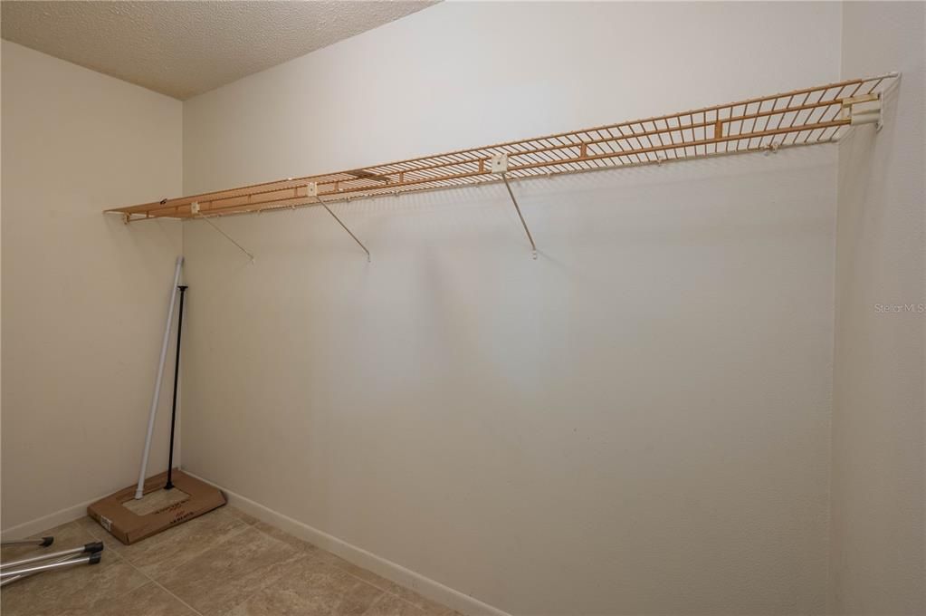 待售: $84,500 (2 贝兹, 2 浴室, 1085 平方英尺)