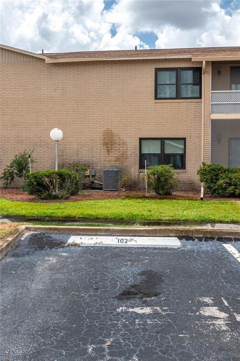 待售: $84,500 (2 贝兹, 2 浴室, 1085 平方英尺)