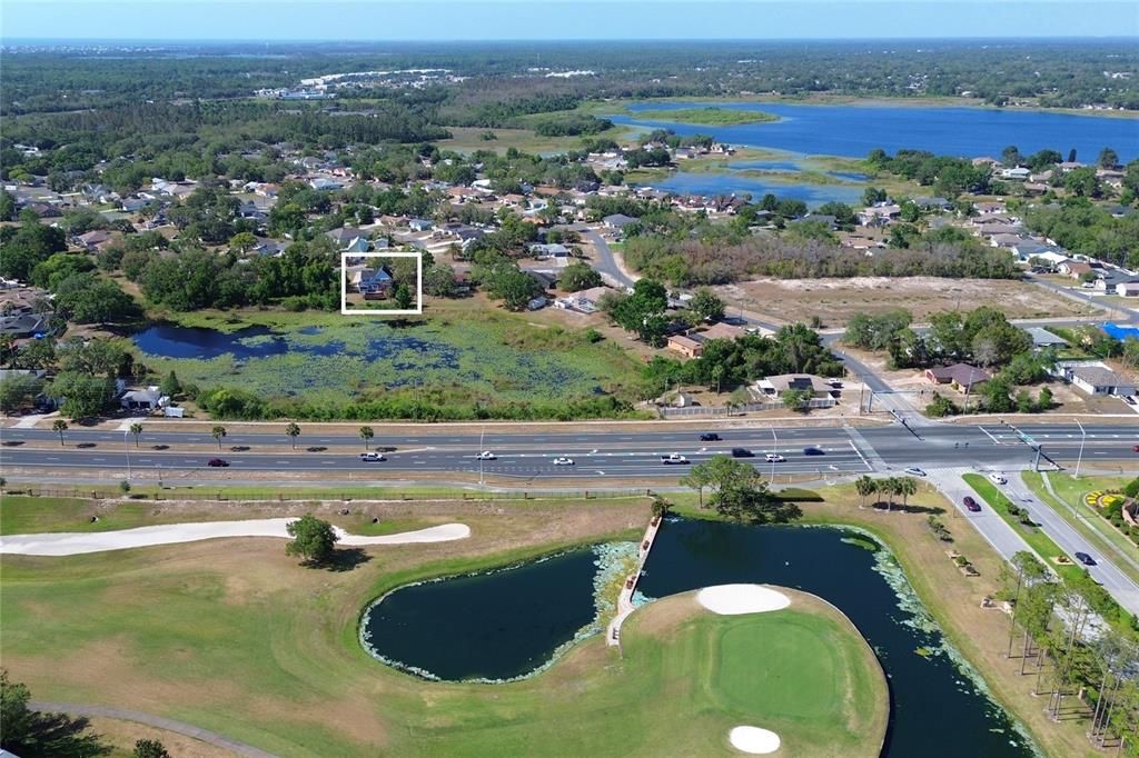 合同活跃: $355,000 (4 贝兹, 3 浴室, 2674 平方英尺)