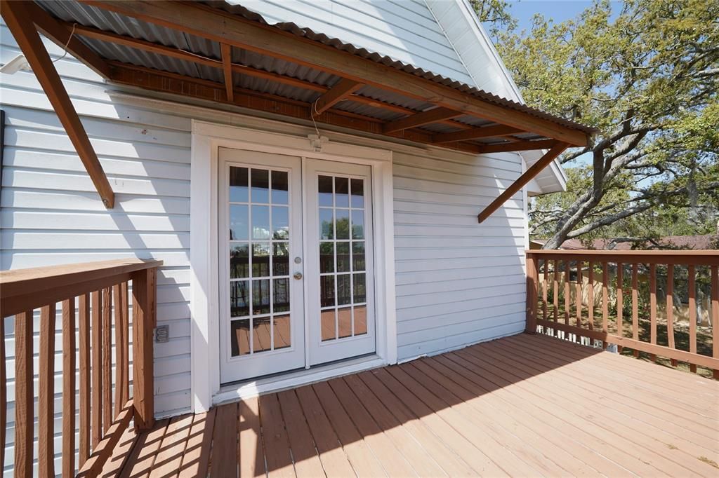 合同活跃: $355,000 (4 贝兹, 3 浴室, 2674 平方英尺)