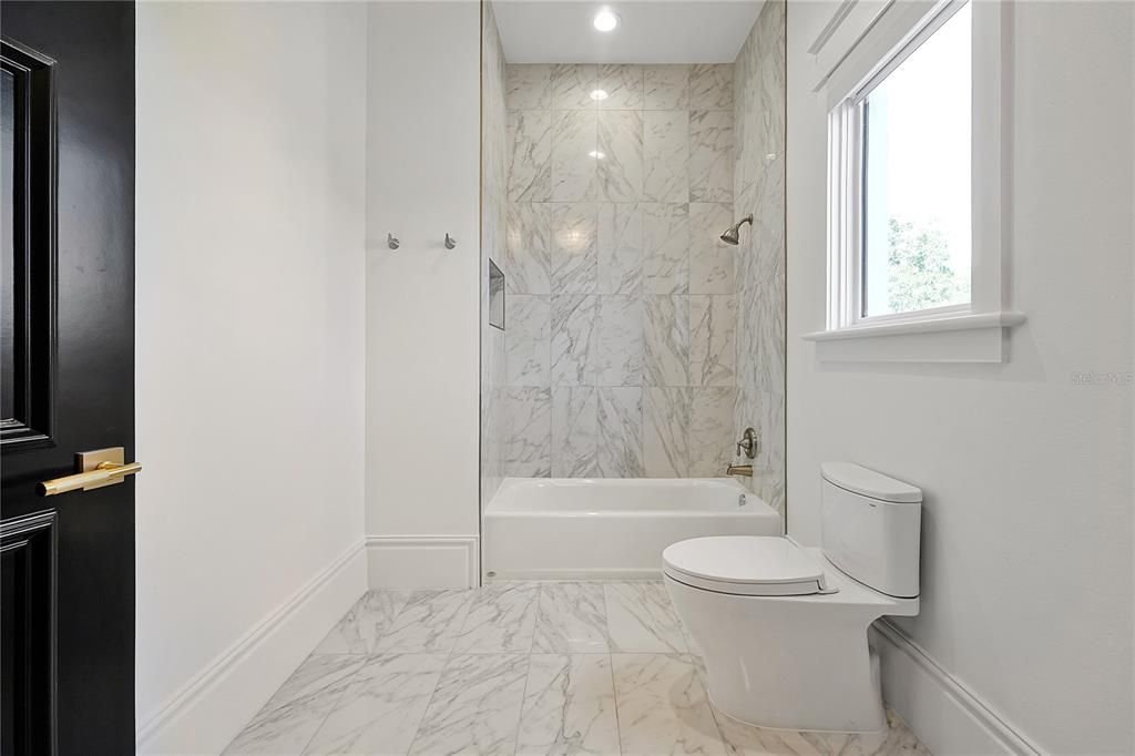 En Venta: $14,250,000 (5 camas, 5 baños, 9511 Pies cuadrados)