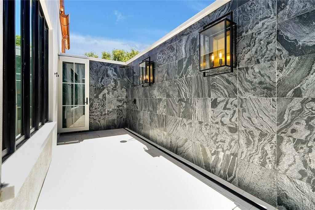 En Venta: $14,250,000 (5 camas, 5 baños, 9511 Pies cuadrados)