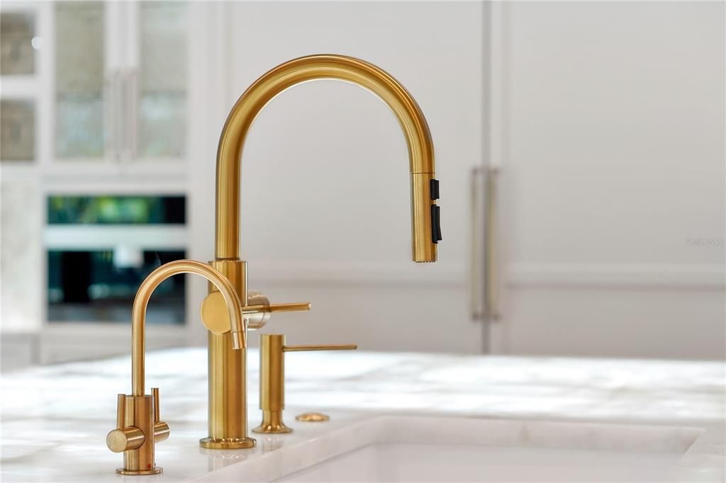 En Venta: $14,250,000 (5 camas, 5 baños, 9511 Pies cuadrados)