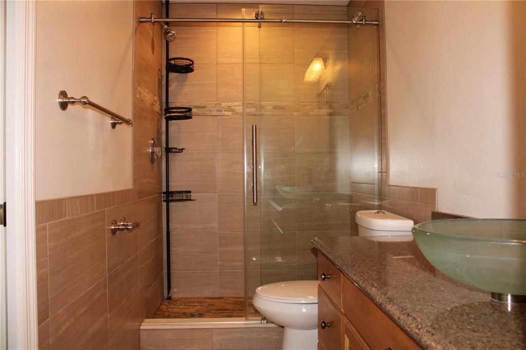 En Renta: $2,395 (3 camas, 2 baños, 1487 Pies cuadrados)