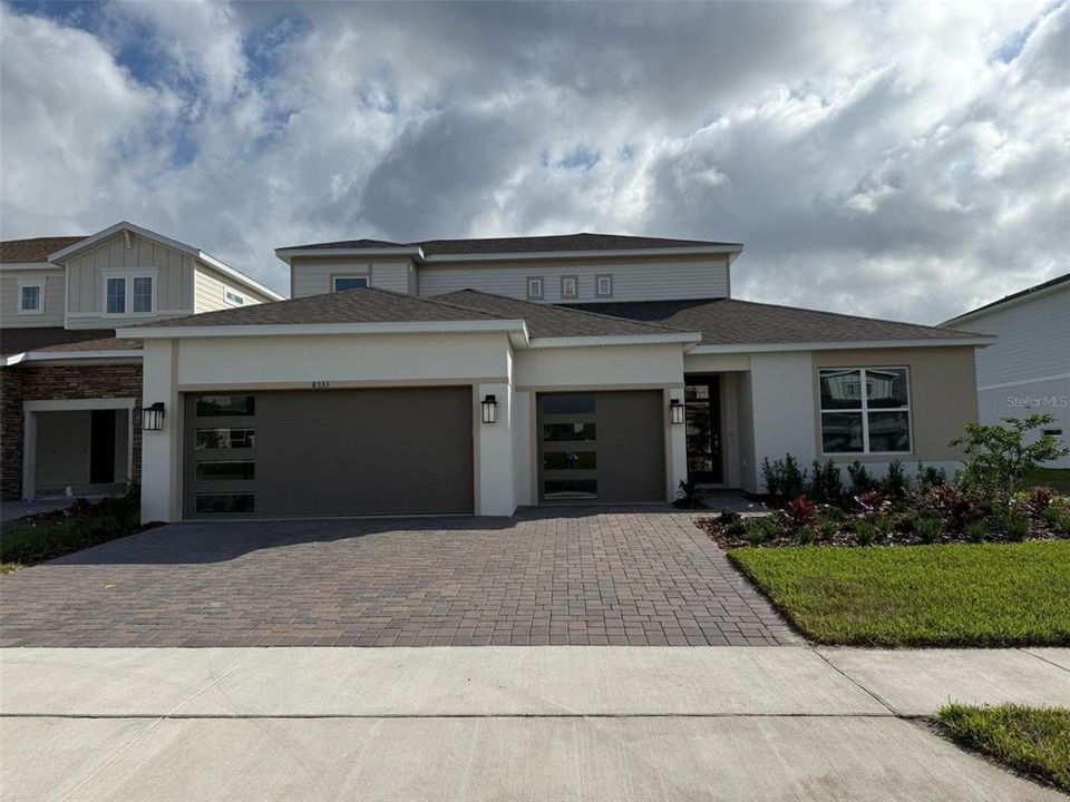 Recently Sold: $1,392,270 (5 beds, 4 baths, 4041 Square Feet)