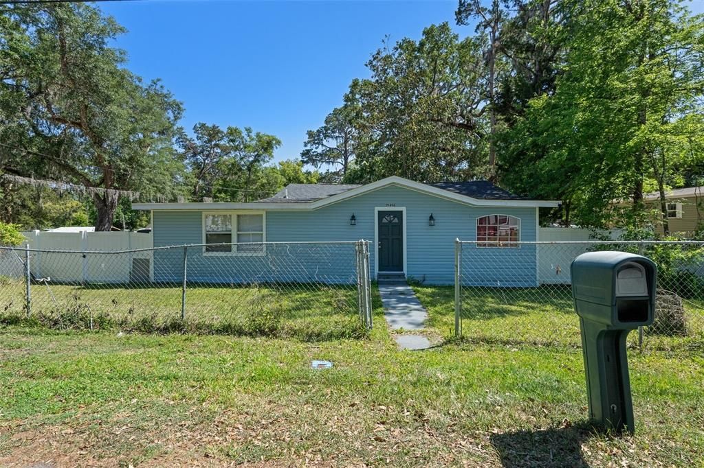 For Sale: $199,900 (3 beds, 2 baths, 1446 Square Feet)