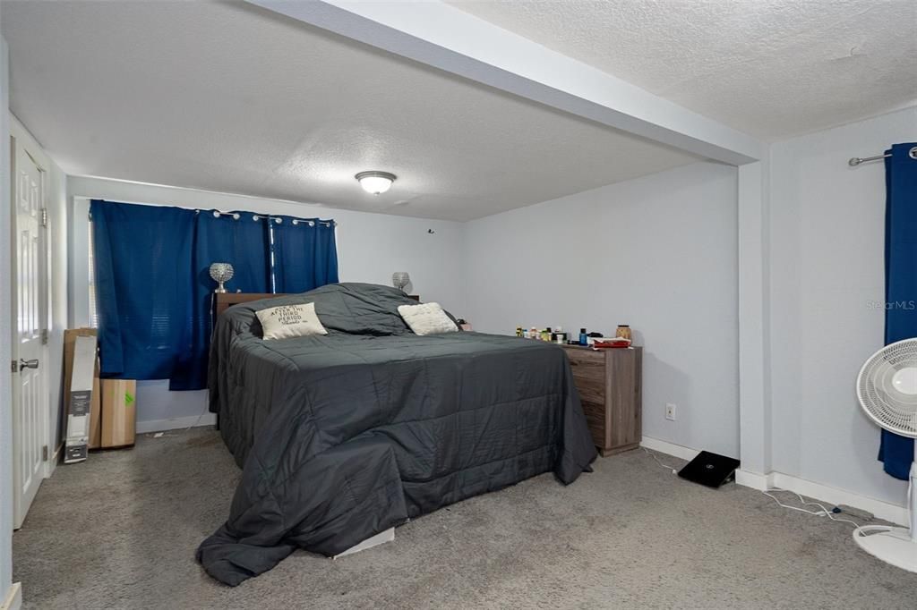 For Sale: $199,900 (3 beds, 2 baths, 1446 Square Feet)