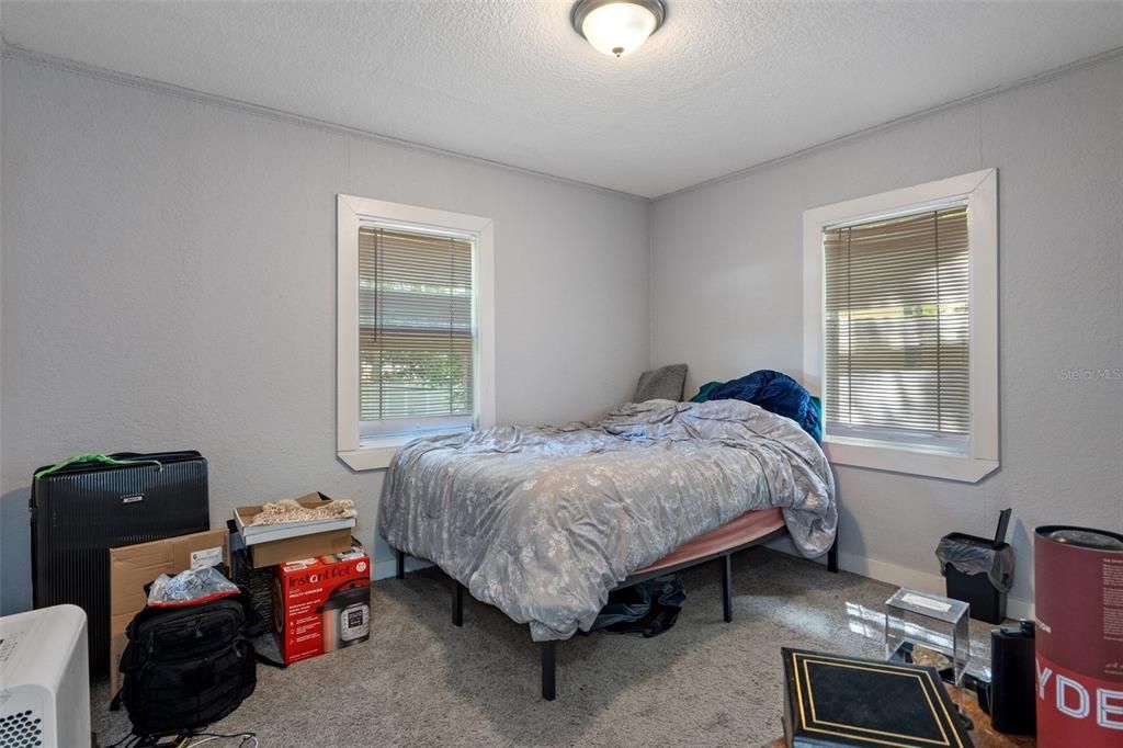 For Sale: $199,900 (3 beds, 2 baths, 1446 Square Feet)