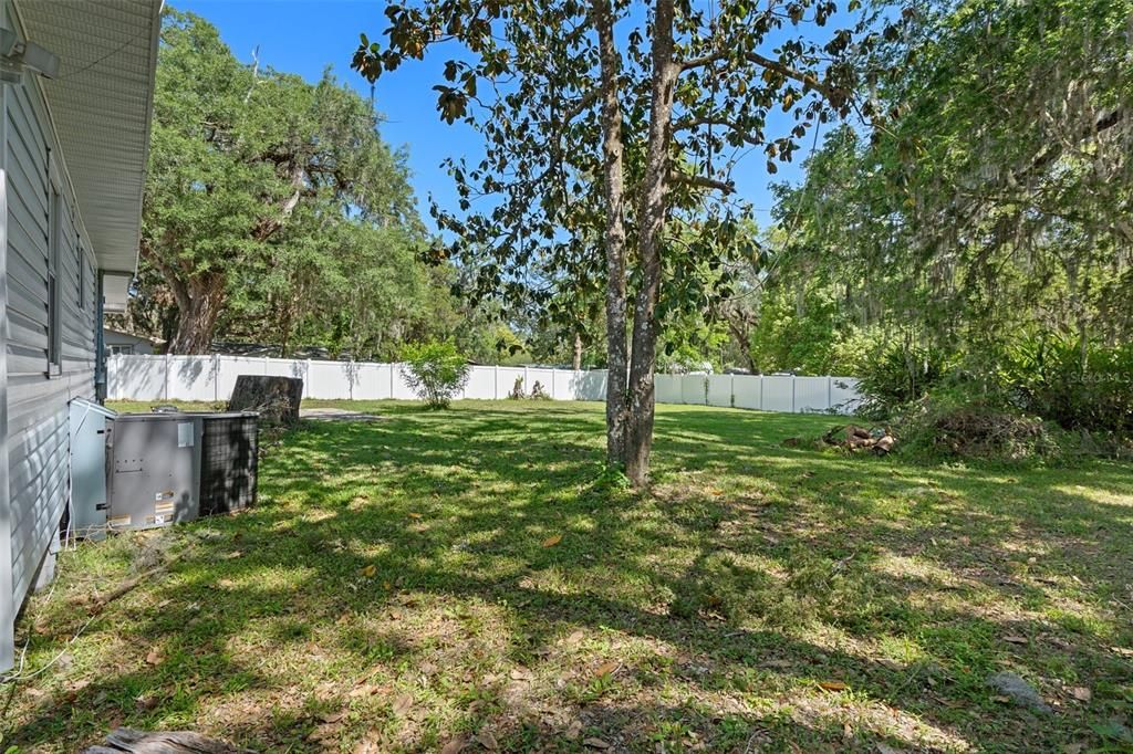 For Sale: $199,900 (3 beds, 2 baths, 1446 Square Feet)