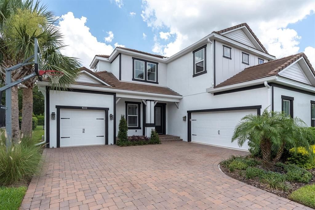 最近售出: $1,350,000 (5 贝兹, 4 浴室, 3461 平方英尺)