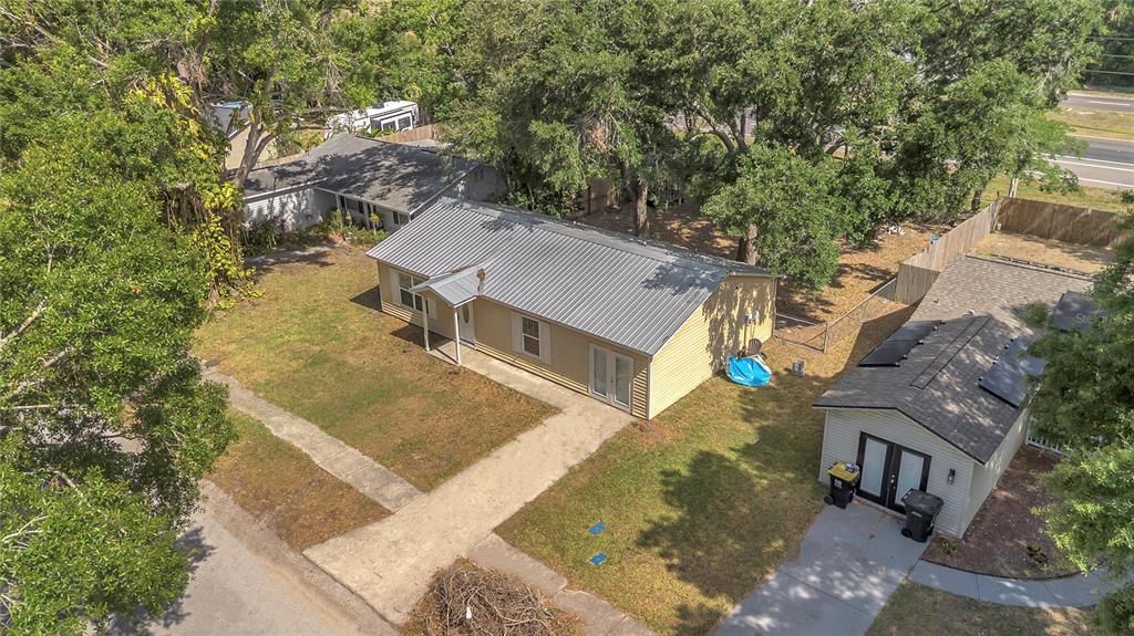 En Venta: $219,900 (3 camas, 2 baños, 1215 Pies cuadrados)