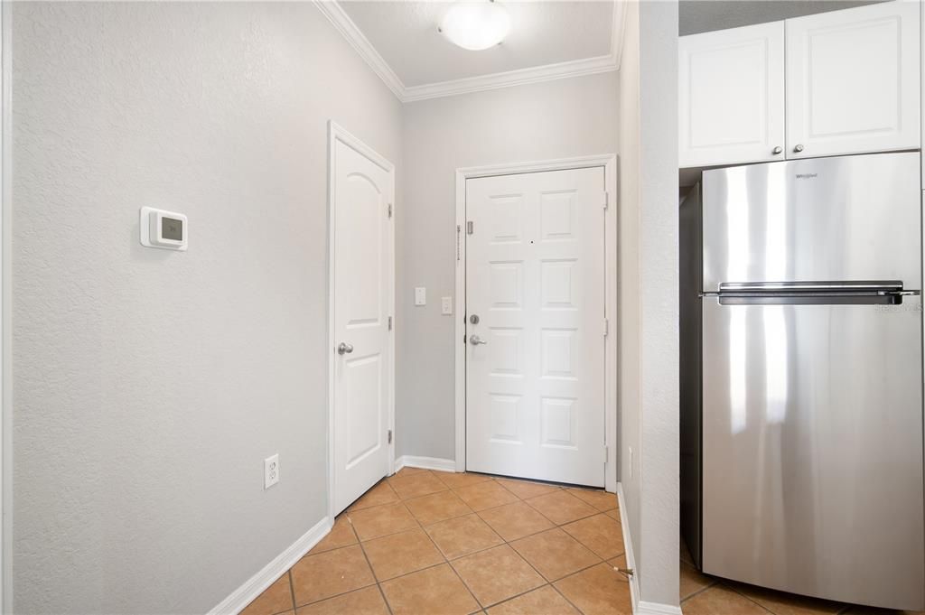 Activo con contrato: $1,700 (1 camas, 1 baños, 696 Pies cuadrados)