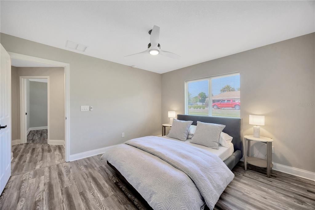 Active With Contract: $555,000 (3 beds, 2 baths, 3141 Square Feet)