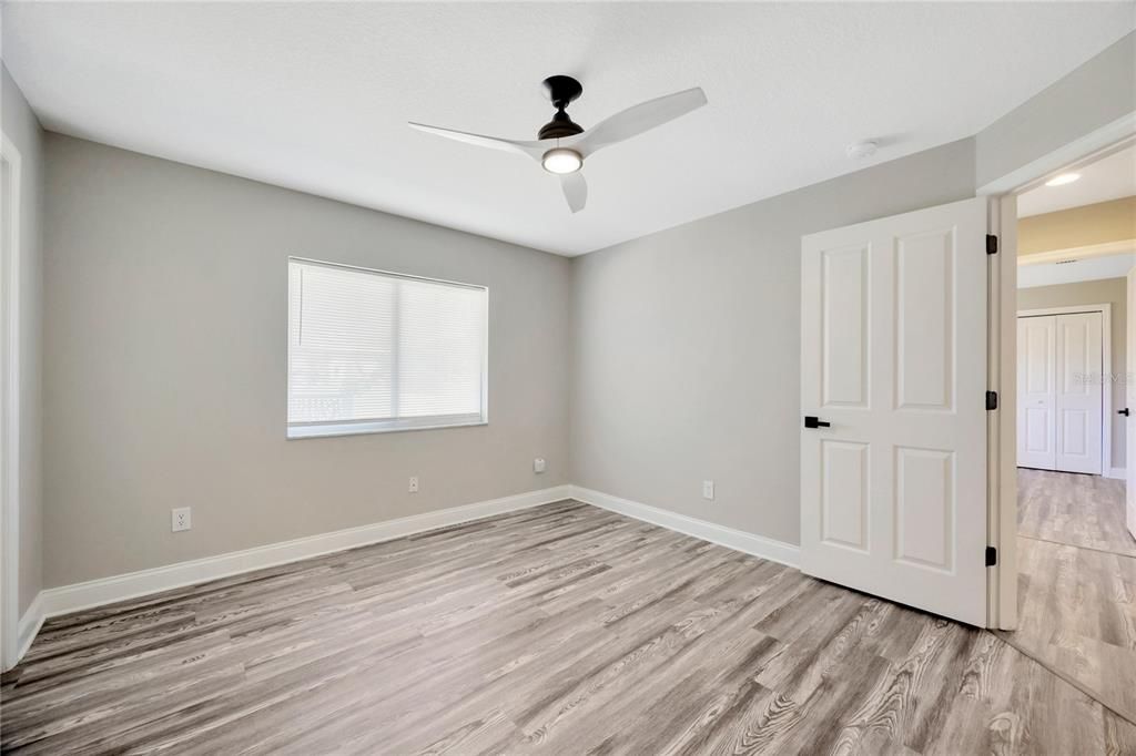 Active With Contract: $555,000 (3 beds, 2 baths, 3141 Square Feet)
