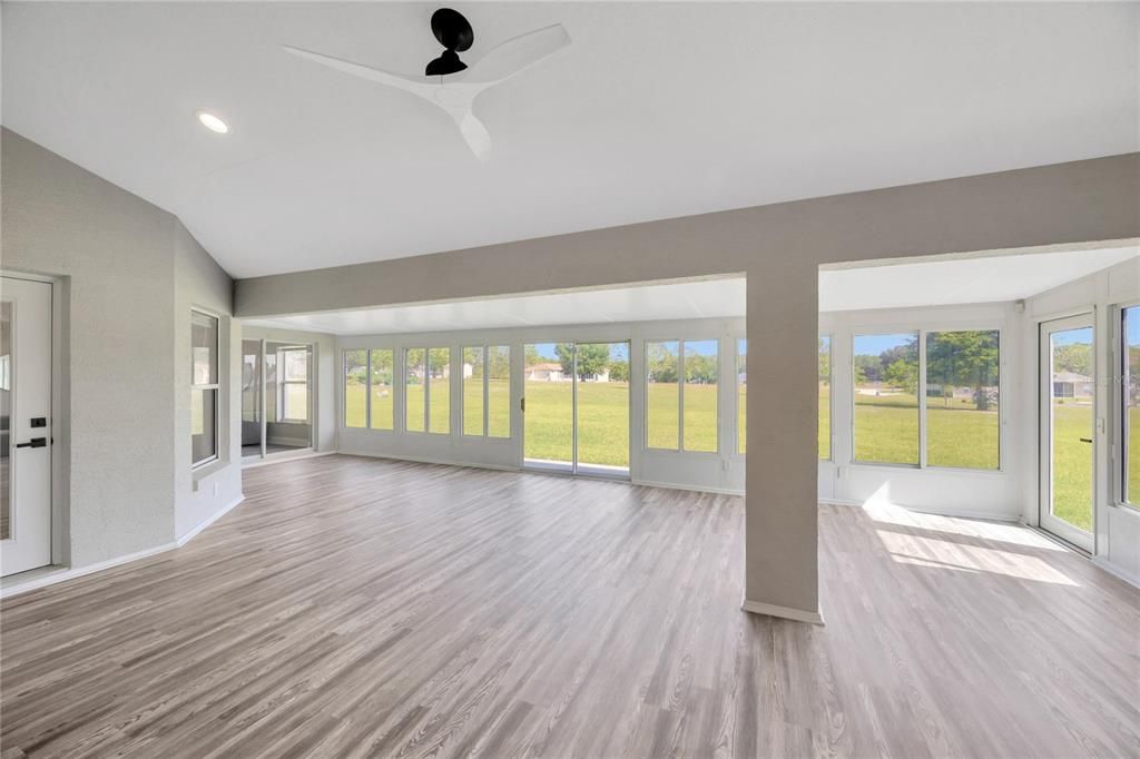 Active With Contract: $555,000 (3 beds, 2 baths, 3141 Square Feet)