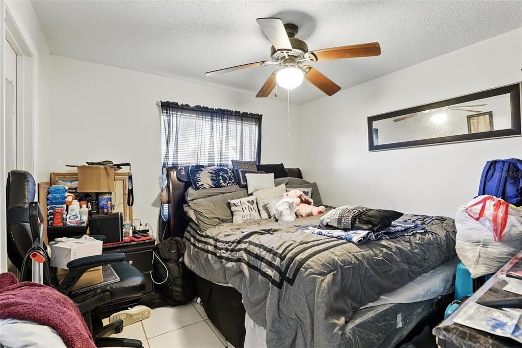 待售: $485,000 (4 贝兹, 0 浴室, 1772 平方英尺)