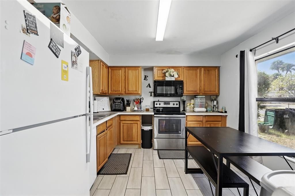 待售: $485,000 (4 贝兹, 0 浴室, 1772 平方英尺)