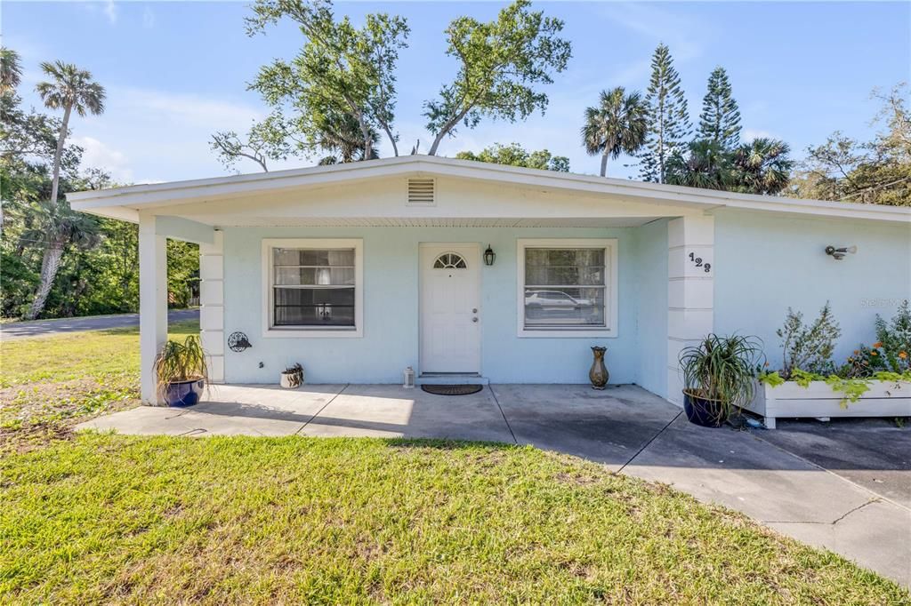 最近售出: $199,000 (3 贝兹, 1 浴室, 1014 平方英尺)