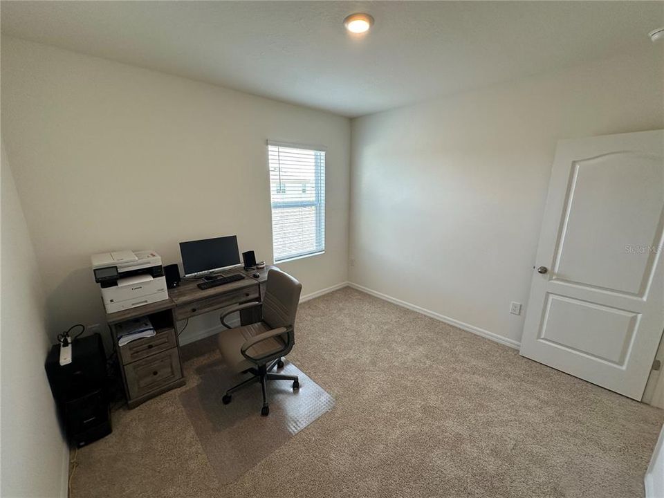 For Rent: $2,650 (5 beds, 3 baths, 2522 Square Feet)