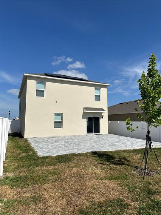 For Rent: $2,650 (5 beds, 3 baths, 2522 Square Feet)