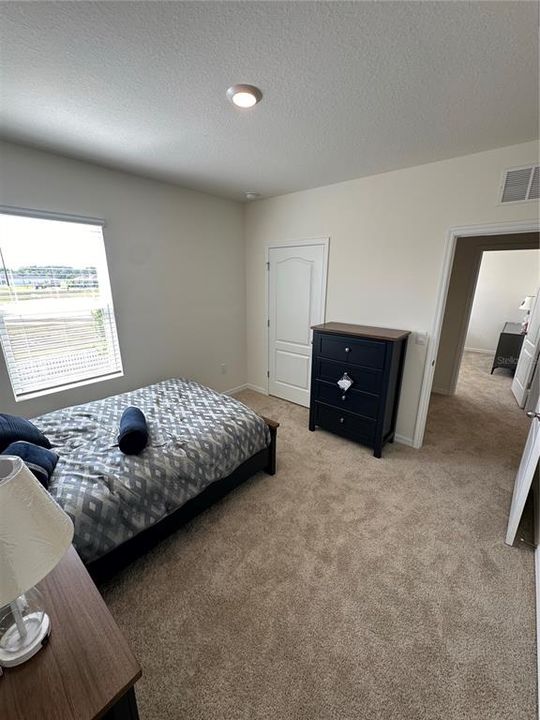 For Rent: $2,650 (5 beds, 3 baths, 2522 Square Feet)