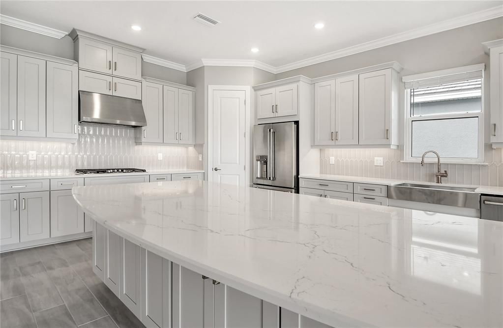 For Rent: $9,000 (3 beds, 3 baths, 2928 Square Feet)