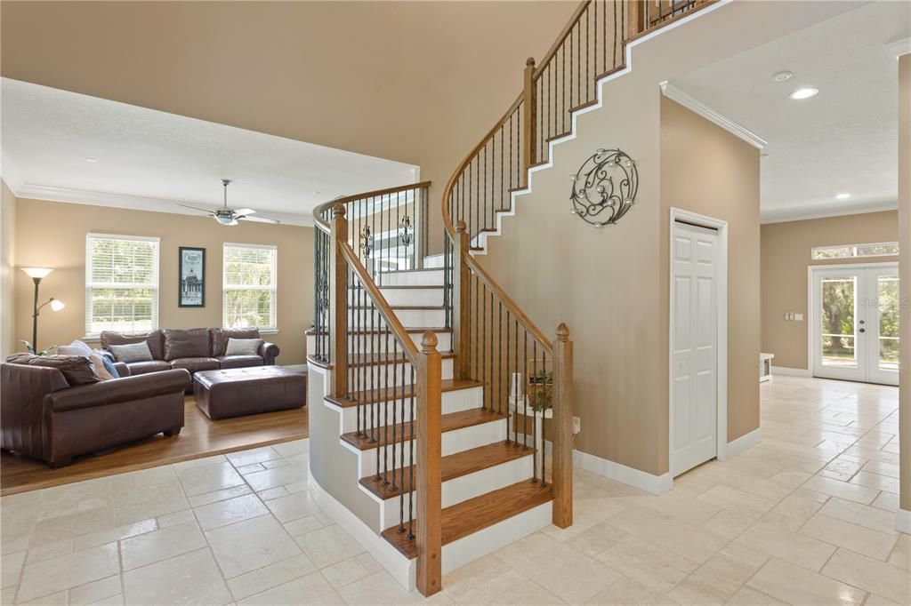 待售: $1,150,000 (5 贝兹, 5 浴室, 4653 平方英尺)