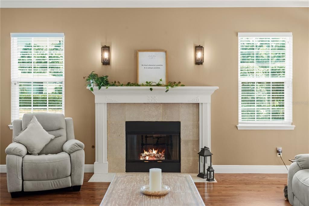 待售: $1,150,000 (5 贝兹, 5 浴室, 4653 平方英尺)