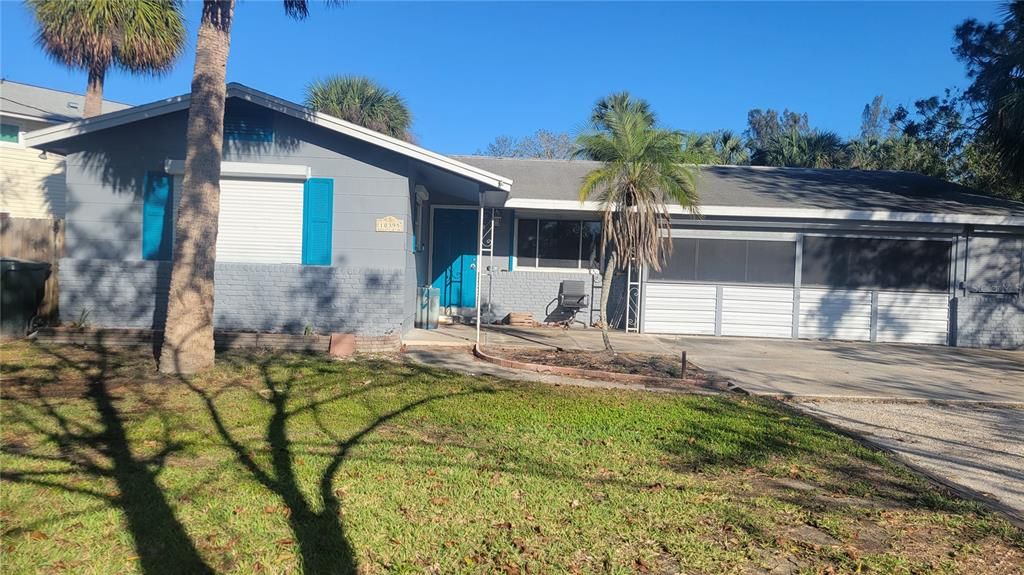 Recently Sold: $170,000 (3 beds, 2 baths, 1402 Square Feet)