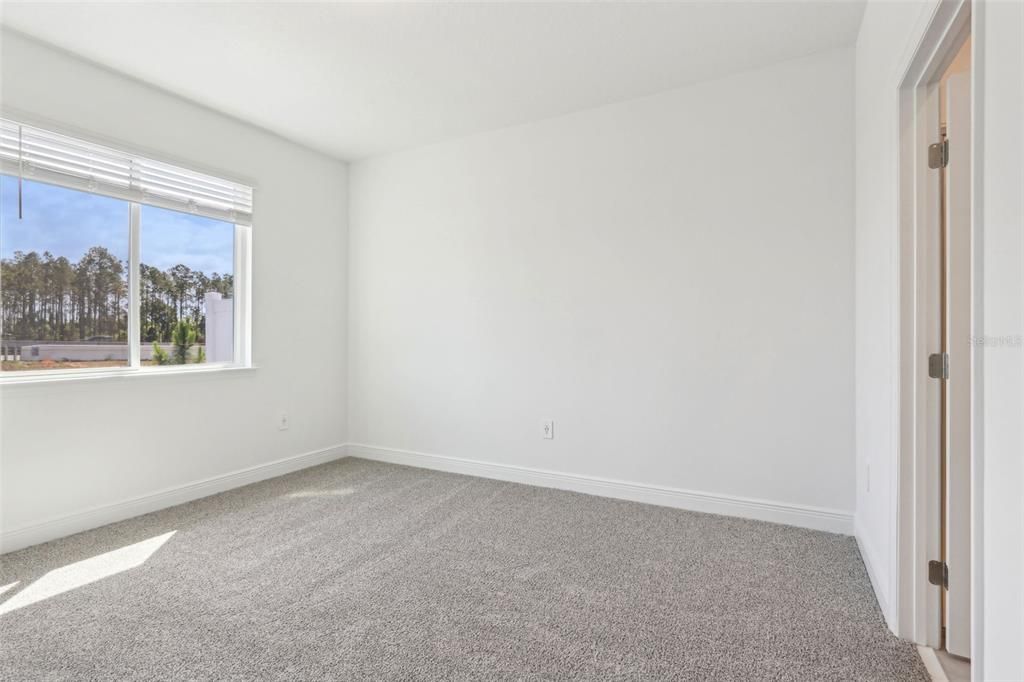 En Venta: $412,000 (4 camas, 2 baños, 2054 Pies cuadrados)