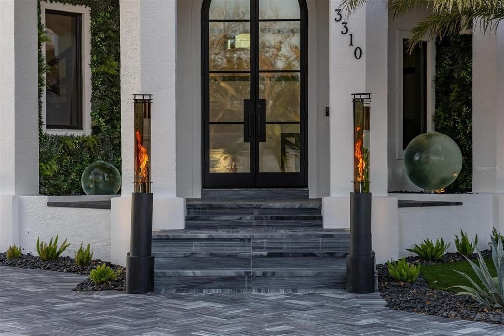 На продажу: $3,275,000 (3 спален, 4 ванн, 4577 Квадратных фут)