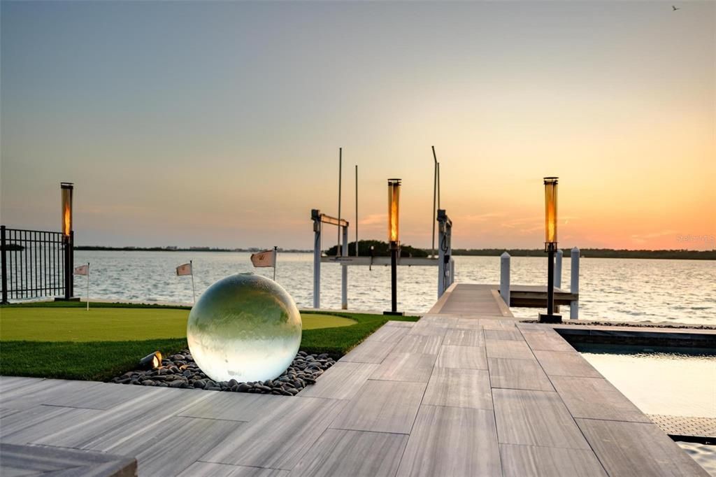 На продажу: $3,275,000 (3 спален, 4 ванн, 4577 Квадратных фут)